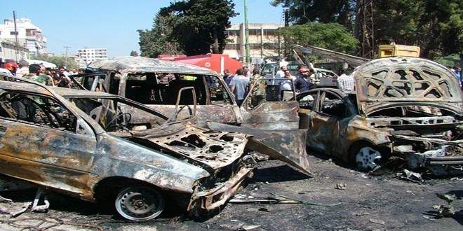 مقتل 10 اشخاص في انفجار سيارة مفخخة في مدينة اللاذقية 