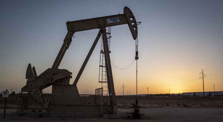 "رويترز": أسعار النفط العالمية هبطت بأكثر من 3% بسبب مخاوف من ركود الاقتصاد الأميركي