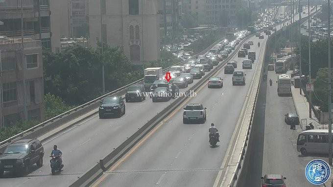 التحكم المروري: تصادم بين مركبتين محلة جسر الكولا باتجاه نفق سليم سلام