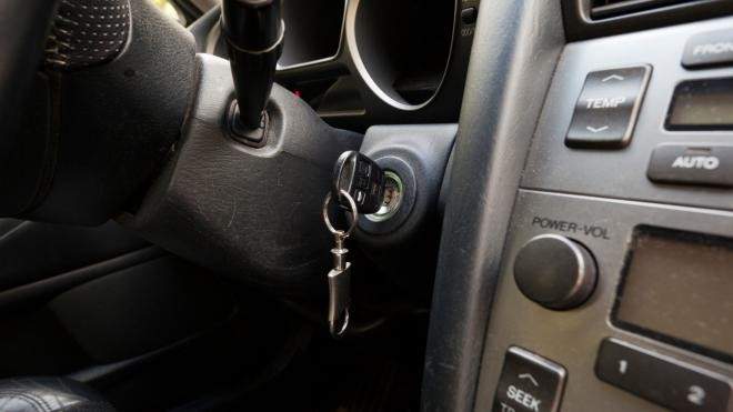 توقيف لبناني سرق سيارة بعدما ترك صاحبها مفاتيح التشغيل داخلها
