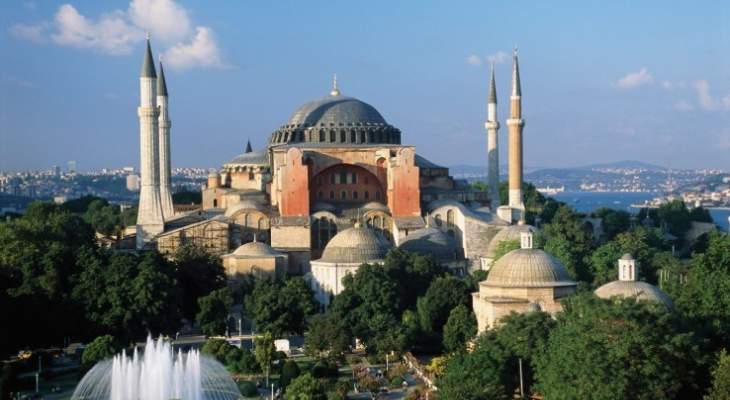سلطات اليونان تعلن حداد وطني اليوم تزامناً مع افتتاح آيا صوفيا كمسجد 