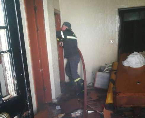 "النشرة": إخماد حريق شب في منزل ببرالياس واقتصرت الأضرار على الماديات