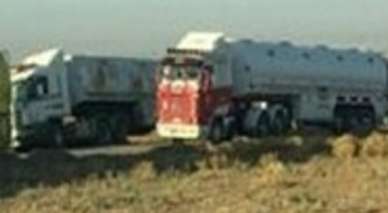 "سانا": القوات الأميركية سرقت 60 شاحنة وصهريجا من القمح والنفط السوري