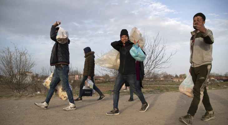 شرطة بلغاريا تحتجز 70 مهاجراً وتنقل بعضهم إلى المستشفى