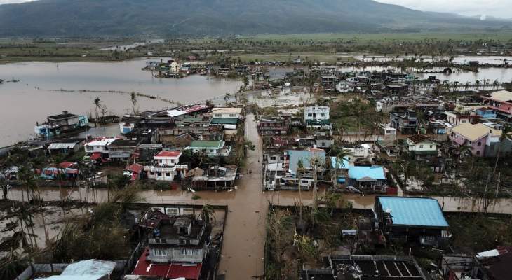 ارتفاع عدد قتلى الإعصار &quot;غوني&quot; في الفيليبين إلى 16