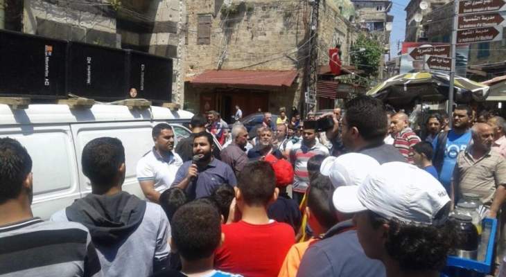 النشرة: خطب الجمعة في مساجد طرابلس تناولت قضية ميشال سماحة