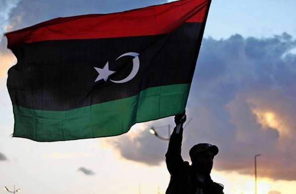 أ.ف.ب:  مظاهرات حاشدة غربي ليبيا احتجاجا على ترشح القذافي وحفتر للانتخابات الرئاسية