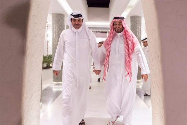 ولي ولي العهد السعودي اجتمع مع أمير قطر وعرض معه الاوضاع الثنائية