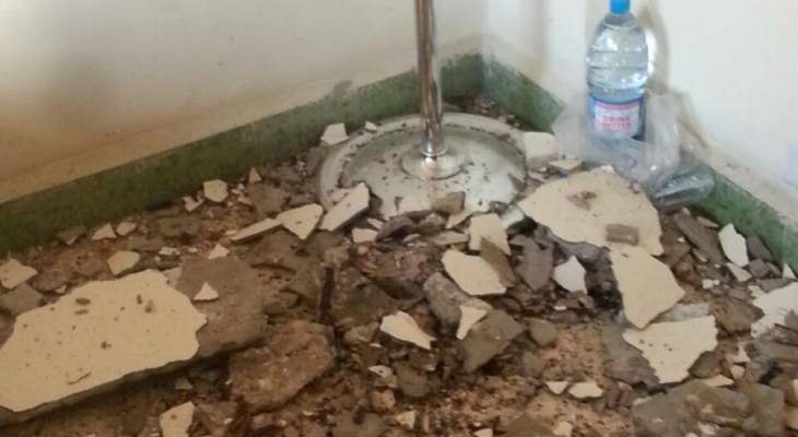 انهيار سطح منزل في عكار ونجاة أصحابه بأعجوبة 