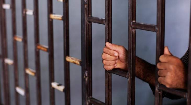 النشرة: السجناء في سجن سراي جب جنين بدأوا إضرابا مفتوحا عن الطعام مطالبين بالعفو العام