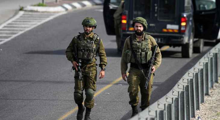 القوات الإسرائيلية اعتقلت 5 فلسطينيين في الضفة الغربية وغزة