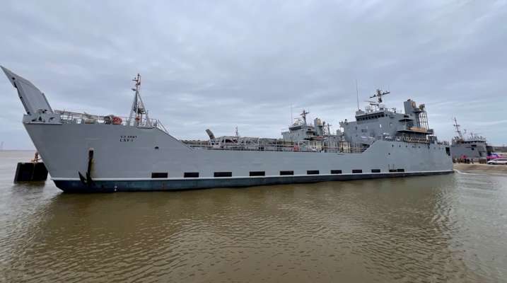 الجيش الأميركي: سفينة دعم تتجه لشرق المتوسط حاملةً معدات لإنشاء رصيف لإيصال المساعدات لغزة