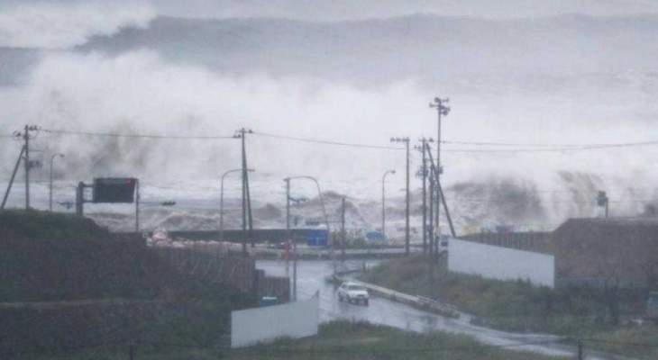 تحذير من اشتداد إعصار ويلا مع اقترابه من ساحل المكسيك
