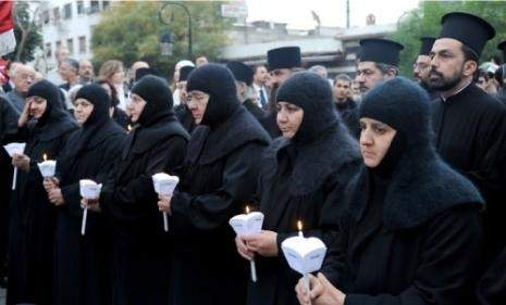 أسقف الآشوريين:الارهابيون أحرقوا للآشوريين كنائسا ورهنوا عدد من الشباب
