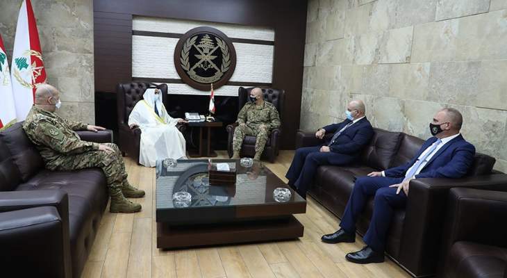 قائد الجيش استقبل السفير الإماراتي في لبنان بزيارة وداعية