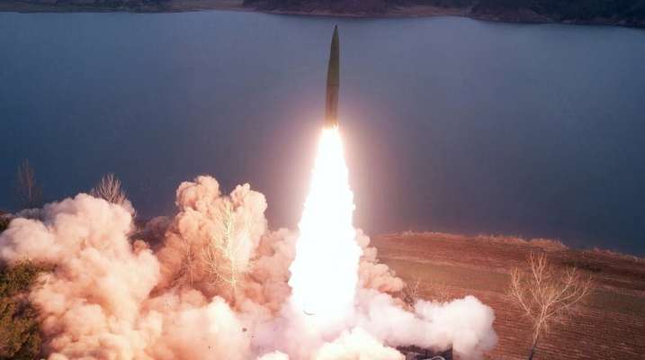 كوريا الشمالية أعلنت إطلاق صاروخين باليستيين أرض - أرض