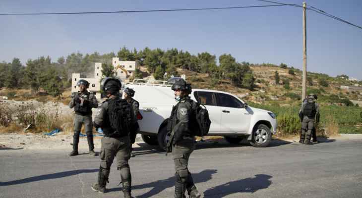 الشرطة الإسرائيلية: اعتقال فلسطينيين اثنين بزعم تهريب أسلحة من الأردن