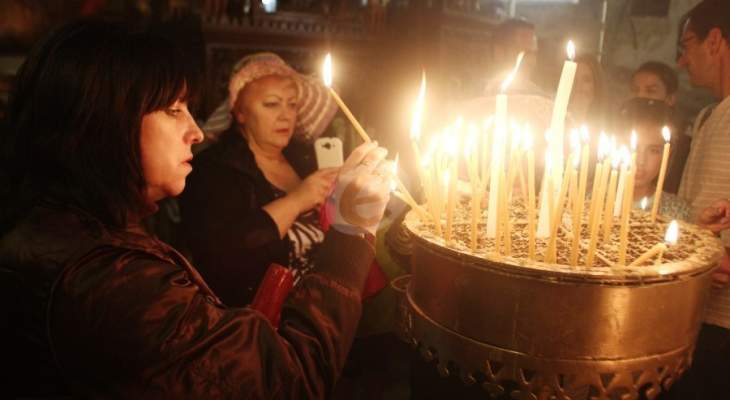 مسيحيو غزة يقيمون قداساً احتفالاً بأحد الشعانين