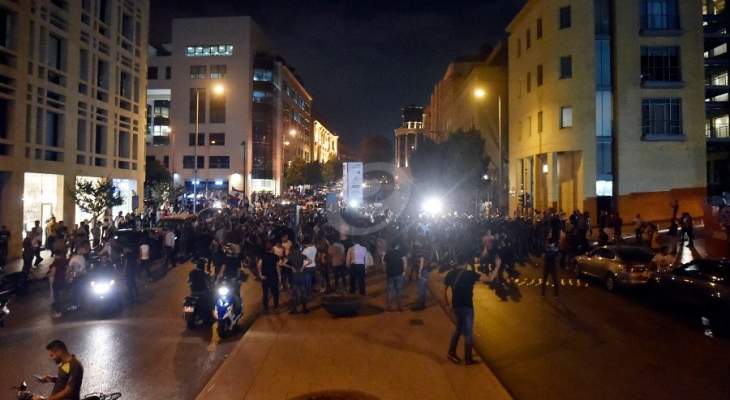 إنحسار المواجهات بين القوى الامنية والمتظاهرين في وسط بيروت