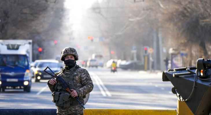 شرطة ألما أتا في كازاخستان: إغلاق شوارع وسط المدينة بسبب عملية مكافحة الإرهاب