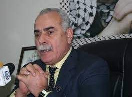 الاخبار: عباس طرد أبو العينين من فلسطين بسبب دعمه للانتفاضة الحالية