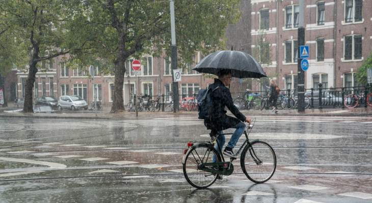 إجلاء آلاف الأشخاص في هولندا بسبب سوء الأحوال الجوية