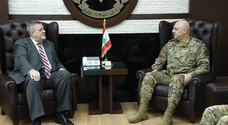 قائد الجيش التقى كوبتش وجرى التداول في أوضاع لبنان والمنطقة