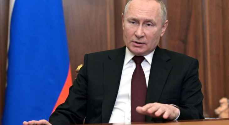 الكرملين: بوتين بحث مع رئيس السلطة الانتقالية في مالي بتوريد الغذاء والأسمدة والوقود من روسيا