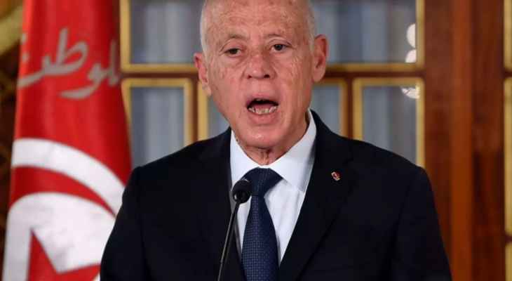 سعيّد باتصال مع ماكرون: الإصلاحات هدفها الحفاظ على الحرية والتصدي لمن نهب أموال الشعب التونسي