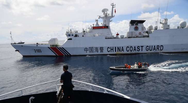 الجيش الفلبيني: خفر السواحل الصيني صعد إلى سفينة تابعة لنا في بحر الصين الجنوبي وصادر أسلحة