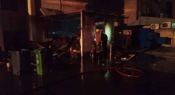 الدفاع المدني: إخماد حريق داخل معمل للحلويات على طريق المطار