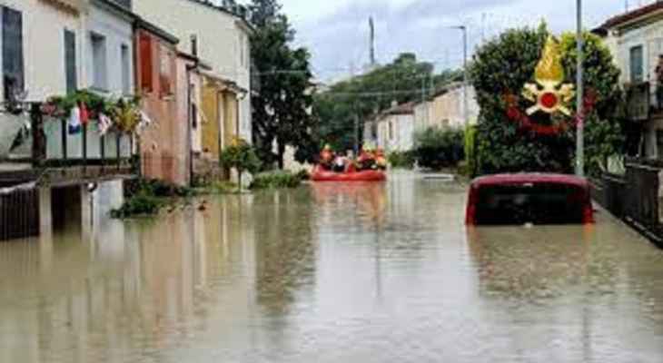 مقتل 8 أشخاص وإجلاء الآلاف بعد اجتياح فيضانات لشمال إيطاليا