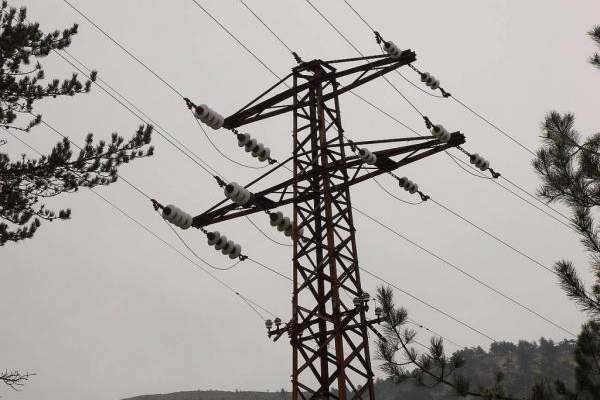 مجهولون سرقوا شبكة كابلات كهربائية عامة عائدة لمحطة بلدة بقسطا شمال مدينة صيدا