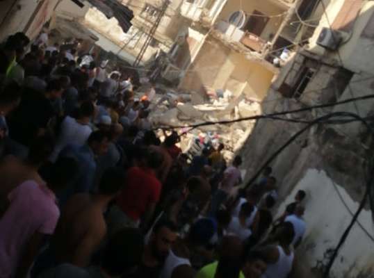 مولوي دعا الموجودين في محيط المبنى المنهار في طرابلس إلى المغادرة حفاظاً على سلامتهم