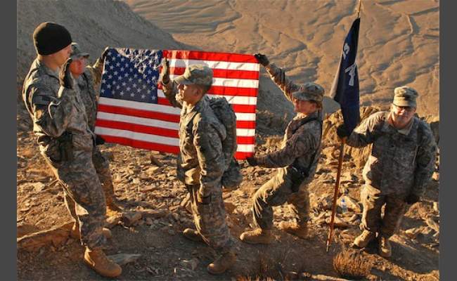 هزيمة أميركا في أفغانستان: سقوط نظرية "نهاية التاريخ" وتأكيد نهاية المستعمر والمصير المحتوم للعملاء