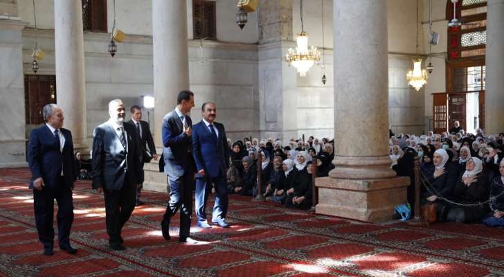 الرئيس السوري شارك في احياء ذكرى المولد النبي في جامع بني أمية الكبير في دمشق