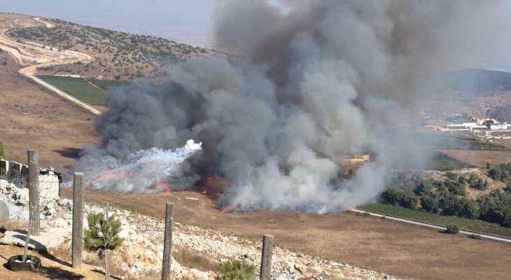 المنار: الجيش الاسرائيلي يستخدم قذائف فوسفورية في القصف على مارون الراس