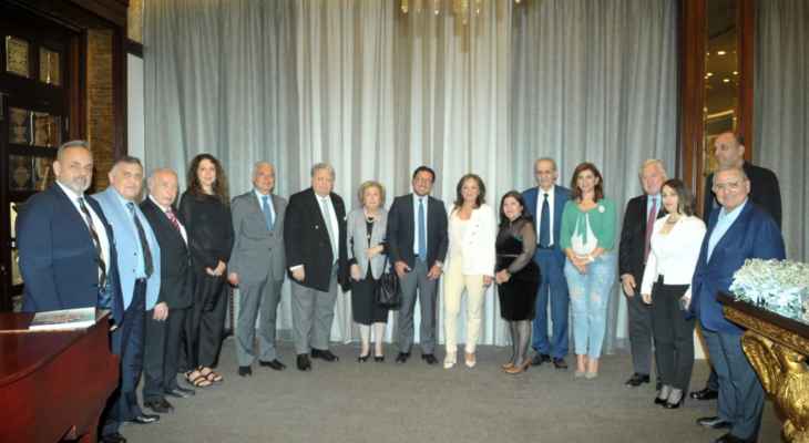 الإتحاد الدولي لرجال وسيدات الأعمال اللبنانيين أقام غداء حوار مع جمعية الاعلاميين الاقتصاديين
