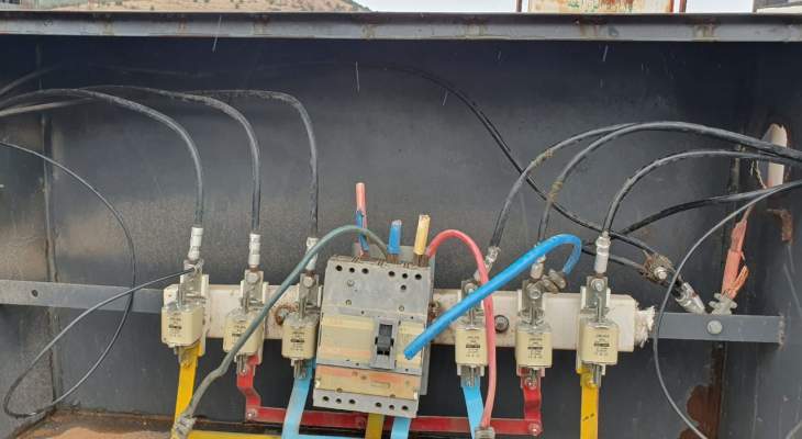 النشرة: قطع وسرقة كابلات الكهرباء من المحول الرئيسي في بلدة القدام