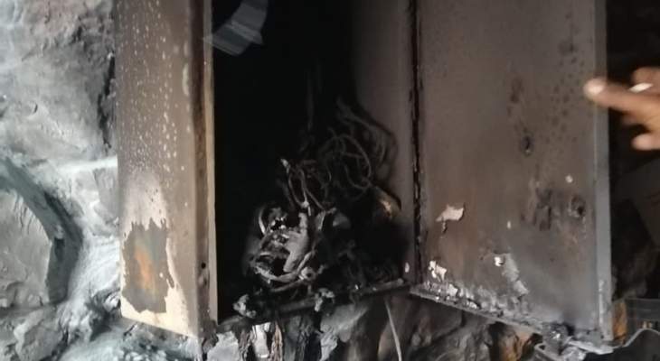الدفاع المدني: إخماد حريق غرفة للإمداد بالطاقة الكهربائية في شبطين