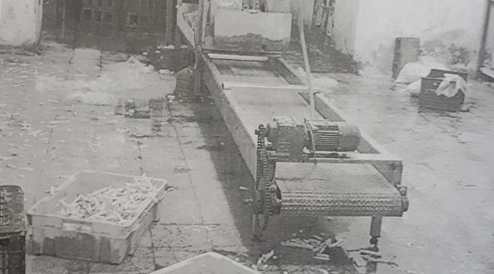 وزارة الصناعة اقفلت مصنعا للبطاطا الجاهزة في حارة حريك