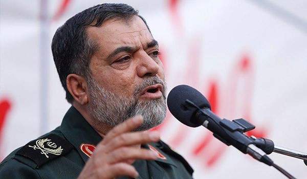قائد عسكري ايراني: شعار الموت لاميركا يعني الموت للارهاب الاقتصادي