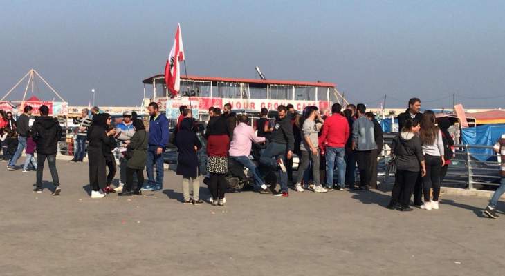 انطلاق مسيرة مراكب من ميناء طرابلس باتجاه المنتجعات السياحية بالقلمون وشكا