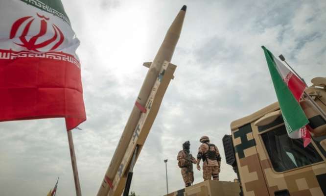 الحرس الثوري أعلن صناعة صاروخ بالستي فرط صوتي لمواجهة منظومات الدفاع الجوي
