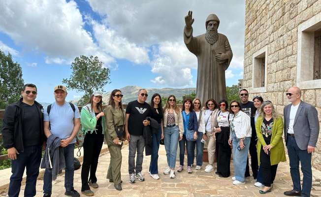 عشرات الإعلاميين لبّوا دعوة من رئيس اتحاد بلديات قضاء بشري لزيارة الأماكن المقدسة