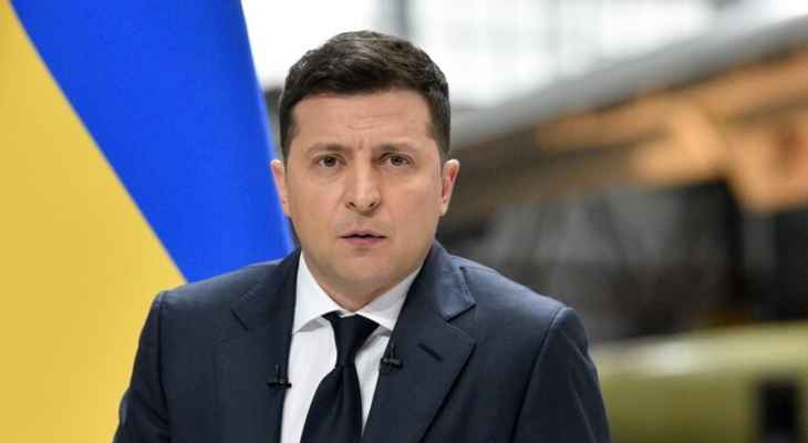 رئيس البرلمان الأوكراني: زيلينسكي وقع قانون إزالة الصبغة السوفيتية عن تشريعات أوكرانيا