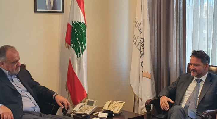 بوشكيان بحث مع الملحق الاقتصادي الفرنسي في خطة النهوض ومشاركة لبنان بمعرض SIAL