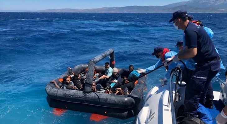 مقتل 5 مهاجرين غير نظاميين إثر غرق قاربهم قبالة سواحل إزمير التركية وإنقاذ 14 آخرين