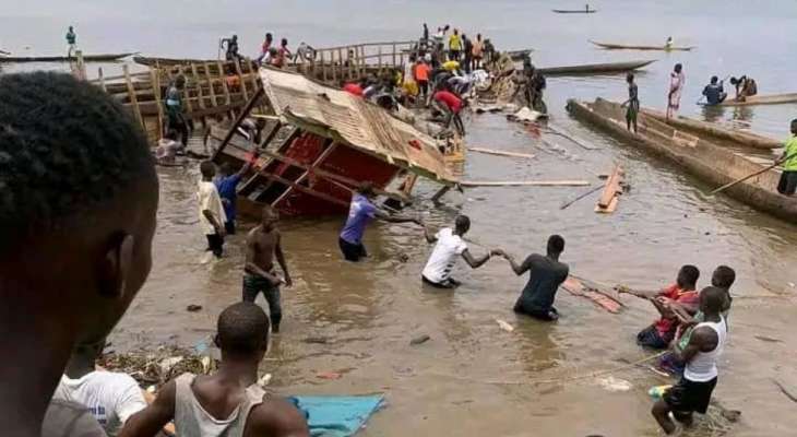وفاة 58 شخصًا على الأقل نتيجة غرق عبّارة في بحيرة مبوكو في بانغي