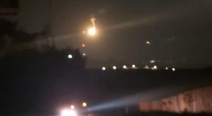 الجيش الإسرائيلي أطلق 6 قنابل مضيئة فوق بوابة فاطمة ومحلة العبارة مقابل كفركلا